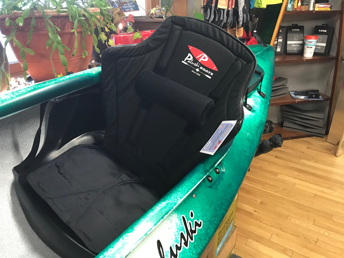 Paluski Logo High Back with Lumbar Support Kayak Seat |  Skwoosh